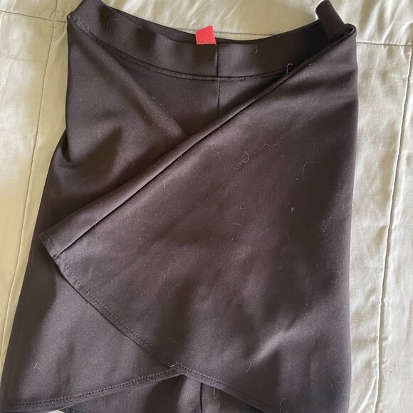 Jayvee Circle/Skater Skirt Bundle: Red and Black (Size Unknown, prob XS/S) - Picture 6 of 9